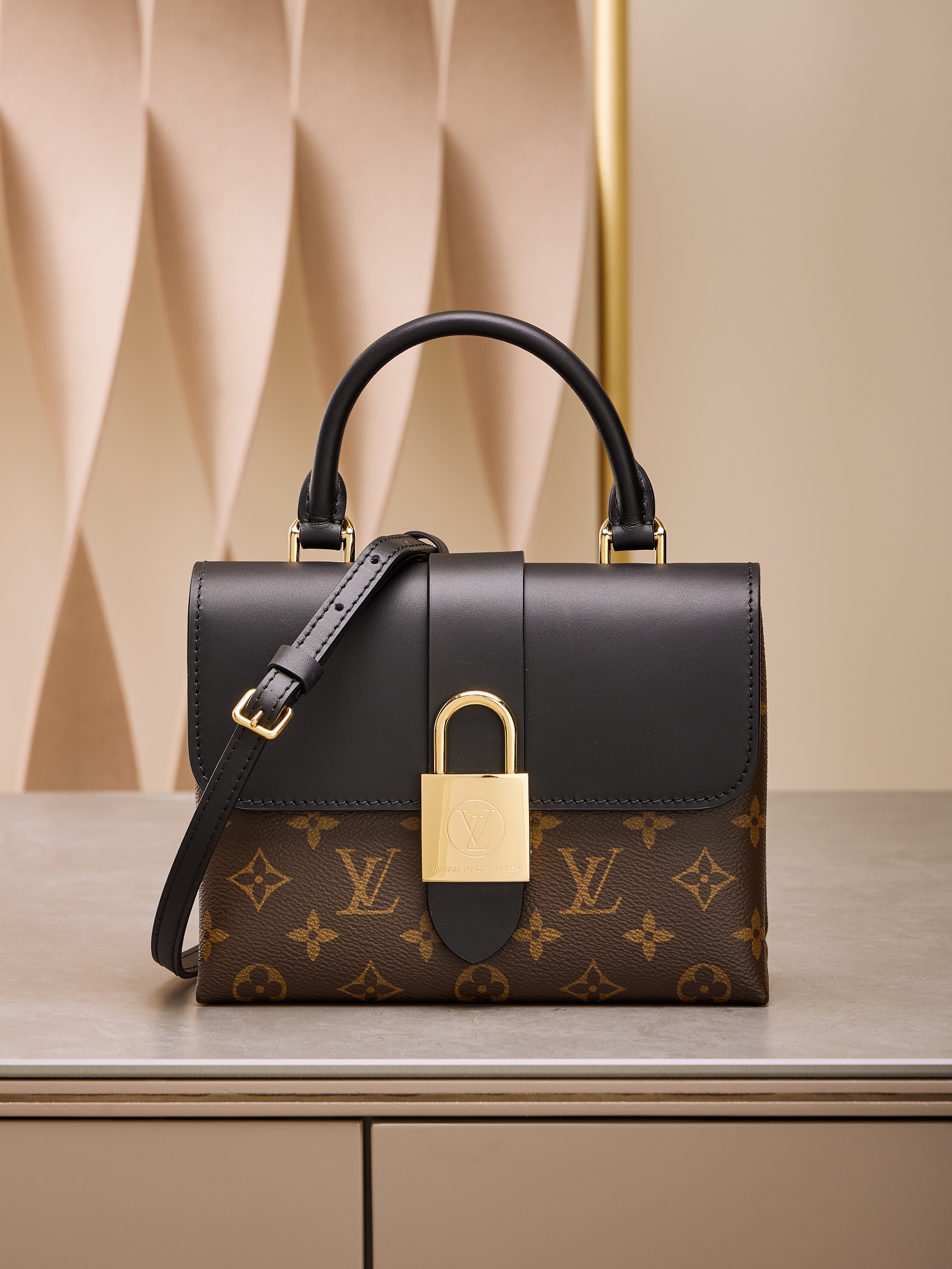 LOUIS VUITTON HANDBAG black mixed Monogram LOUIS VUITTON HANDBAG black mixed Monogram