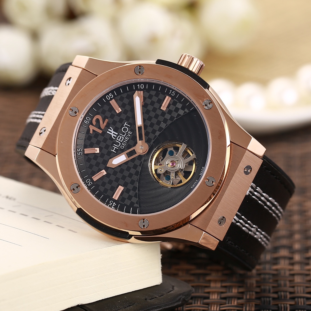 Hublot Men’s Mechanical Wristwatch Hublot Men’s Mechanical Wristwatch