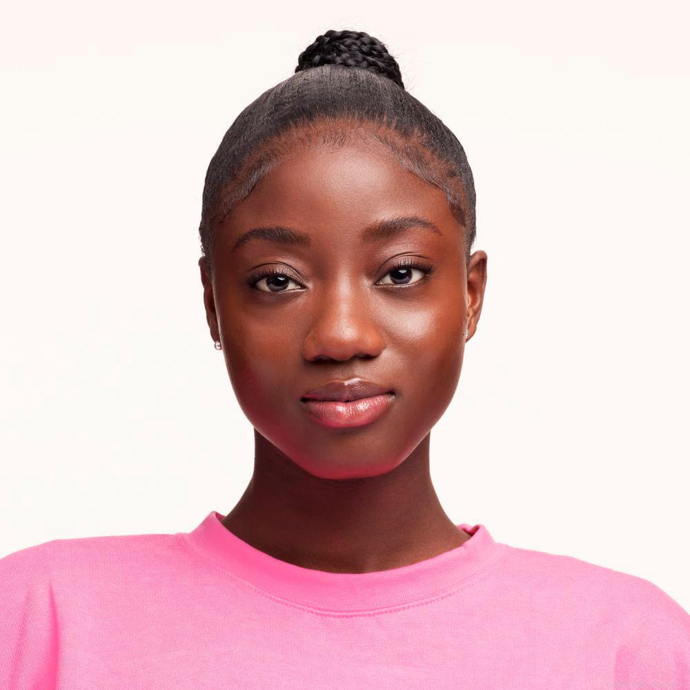 Lip Oil Glow Colour Essence Changing Lip & Cheek Oil 4,4 ml Lip Oil Glow Colour Essence Changing Lip & Cheek Oil 4,4 ml