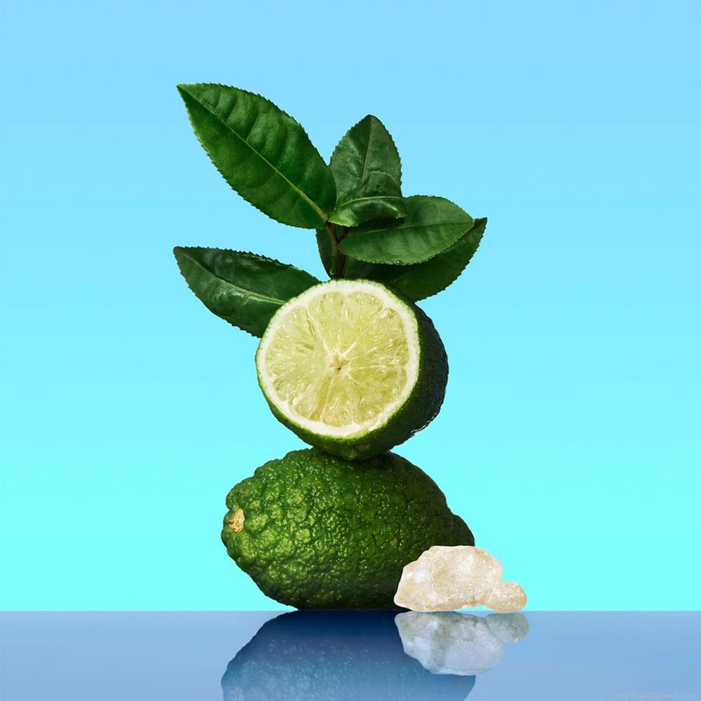 Perfume Calvin Klein CK One Unissex Eau de Toilette 100 ml Perfume Calvin Klein CK One Unissex Eau de Toilette 100 ml