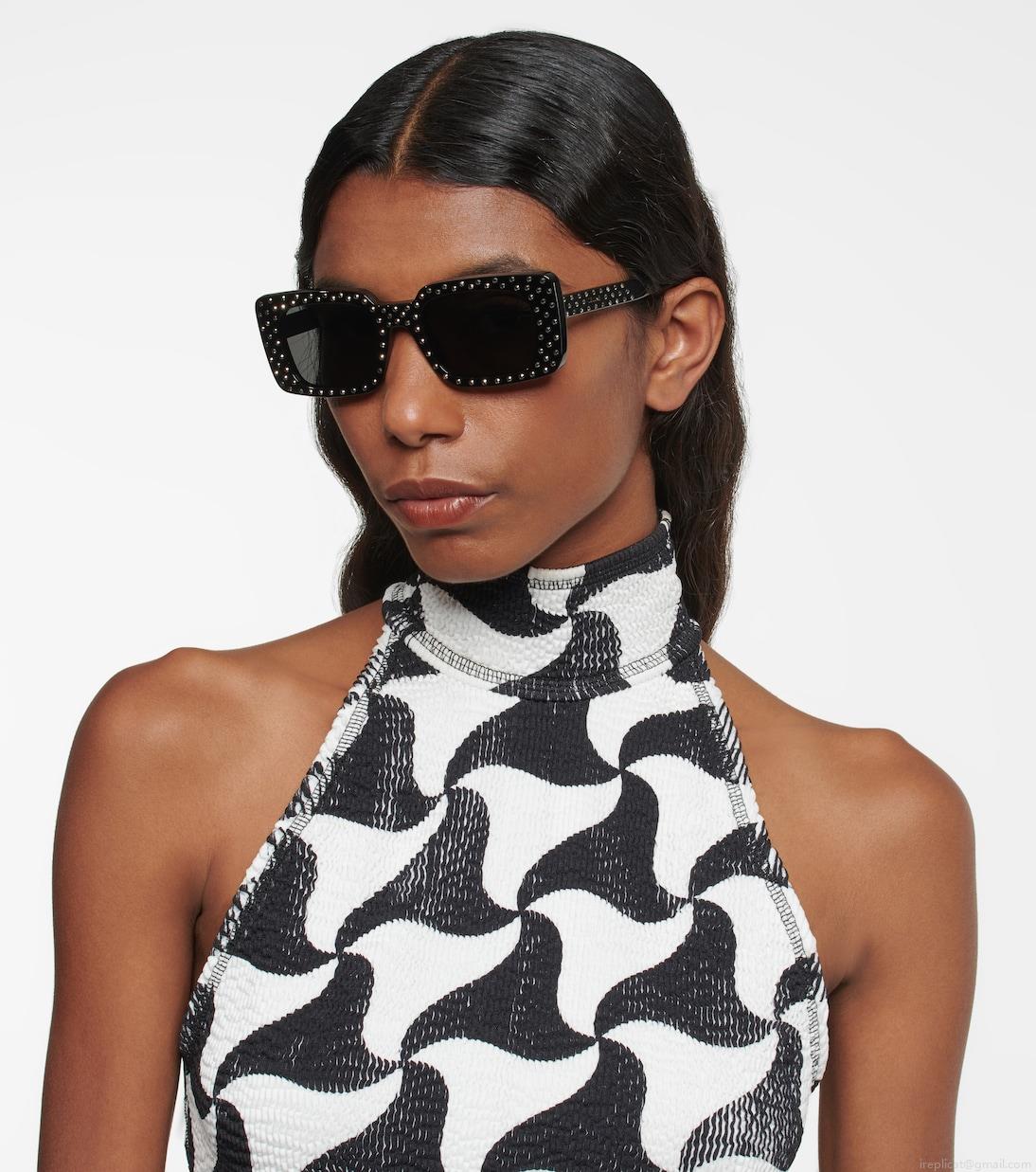 Celine EyewearEmbellished rectangular sunglasses Celine EyewearEmbellished rectangular sunglasses